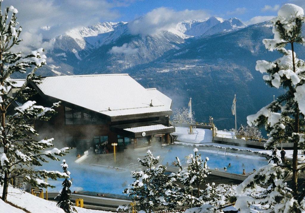 Hôtel des Bains d'Ovronnaz Extérieur photo